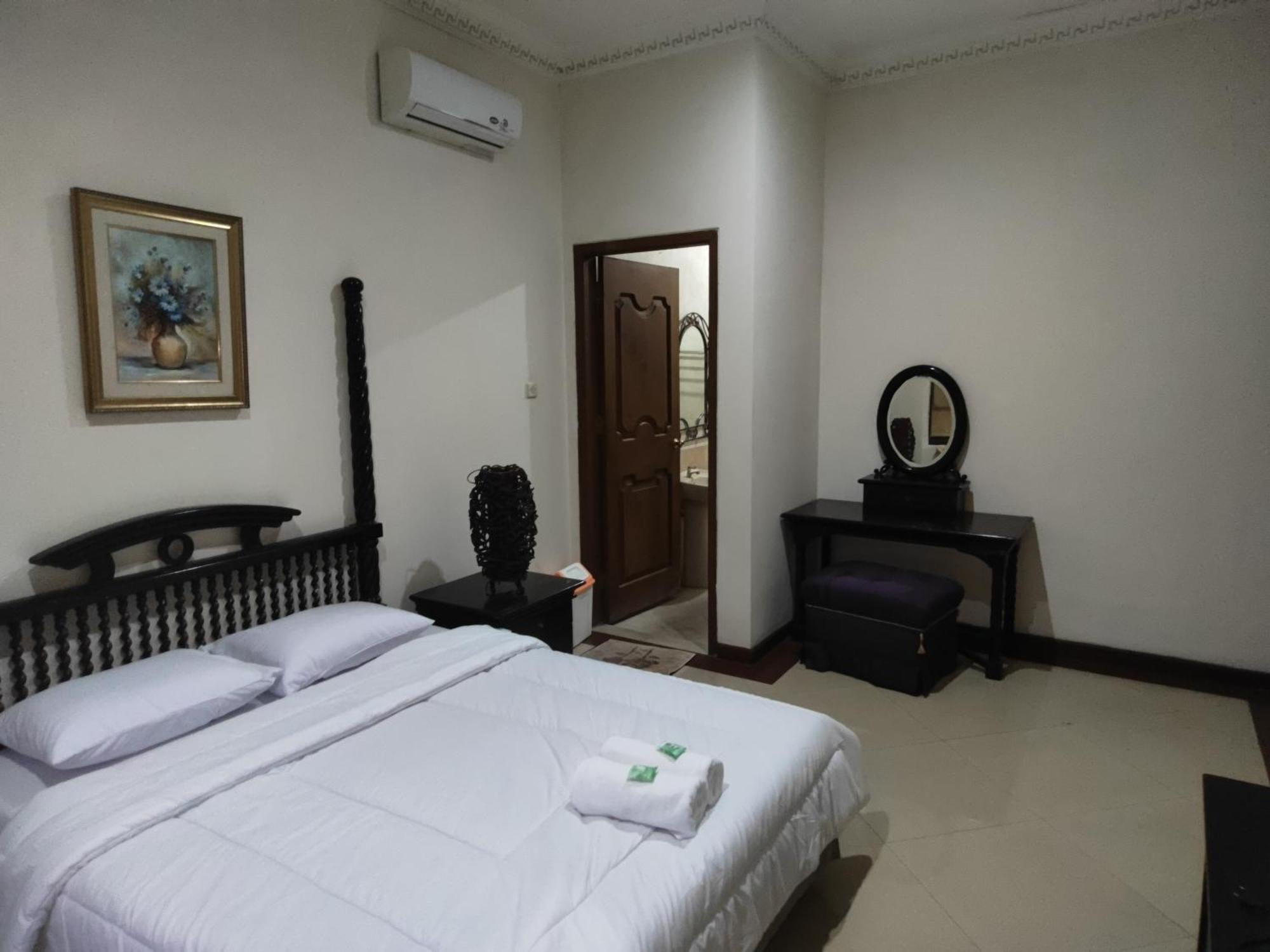 Tirto 27 Homestay Yogyakarta Luaran gambar