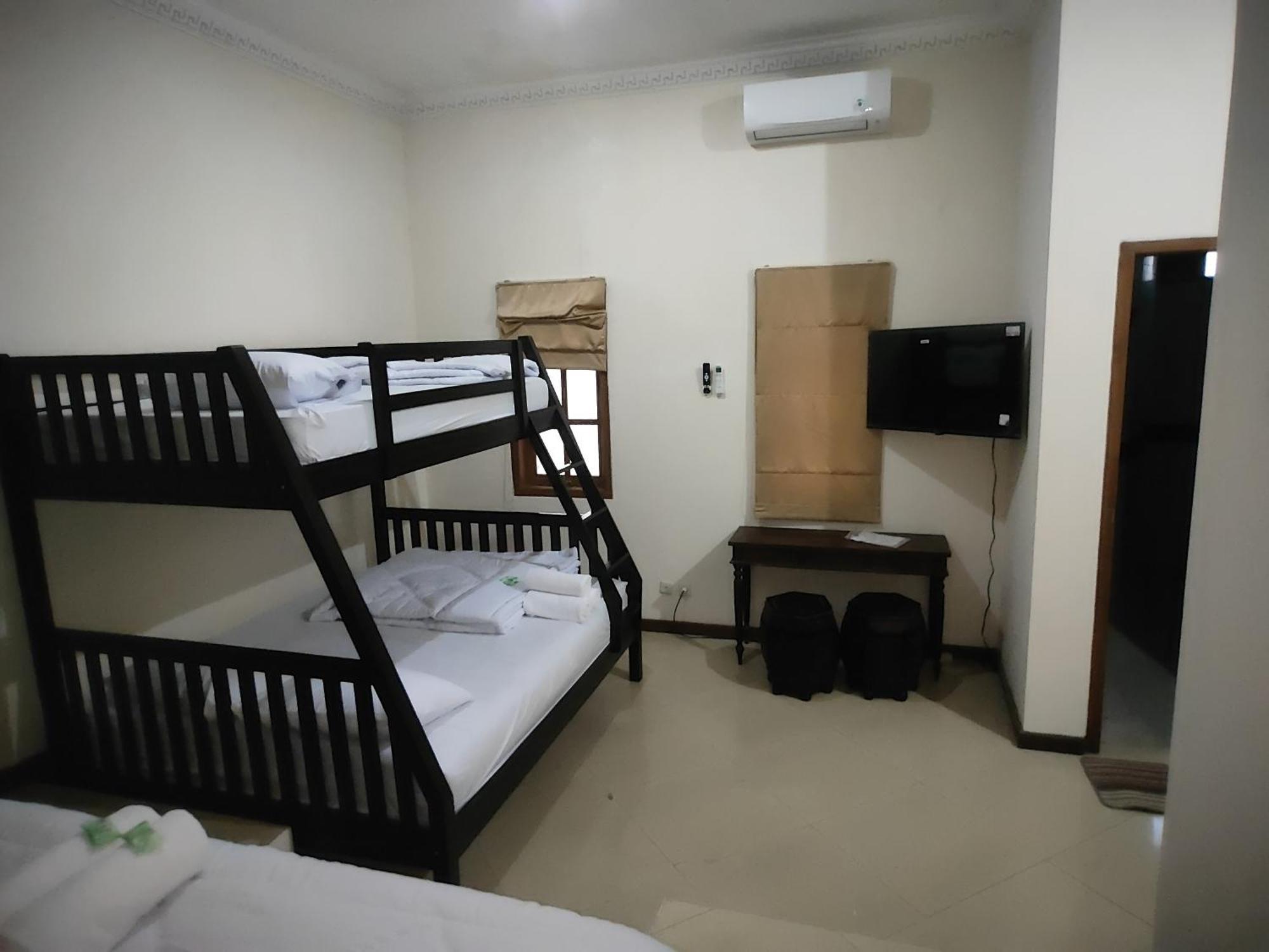 Tirto 27 Homestay Yogyakarta Luaran gambar